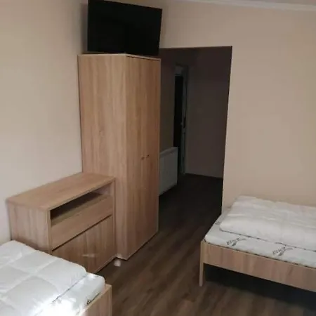 Horvath Vendeghaz Apartment